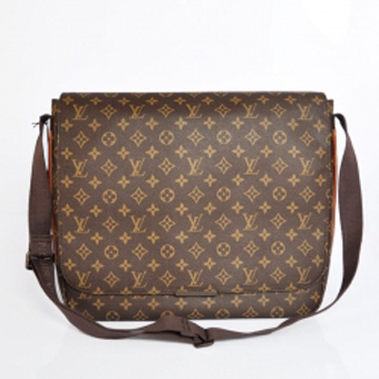 LOUIS VUITTON ルイヴィトン モノグラム コピー M97039 メッセンジャーGM ボブール